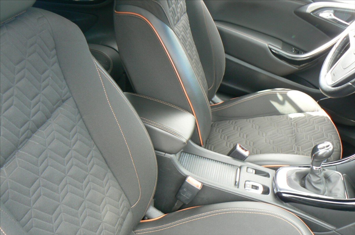 Opel Cascada Kabriolet 1,4 l 103 kw