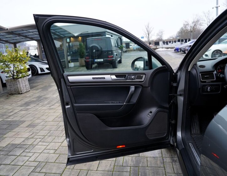 Volkswagen Touareg 14