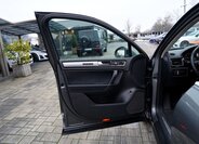 Volkswagen Touareg 14