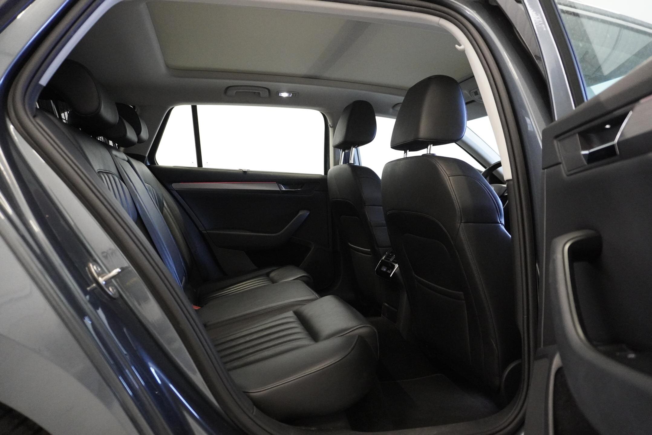 Škoda Superb Kombi 1,5 l 110 kw