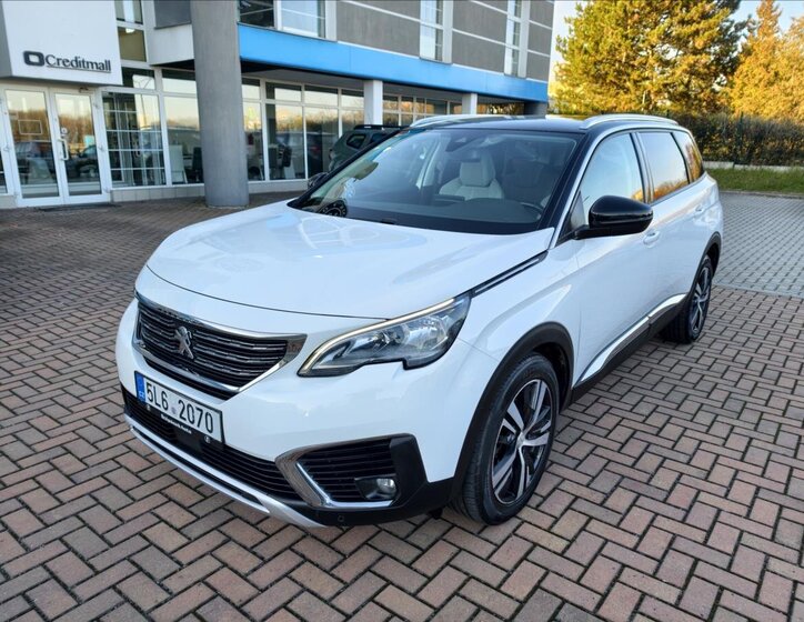 Peugeot 5008 MPV 1,6 l 88 kw