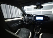 Toyota Aygo Hatchback 998,0 53 kw