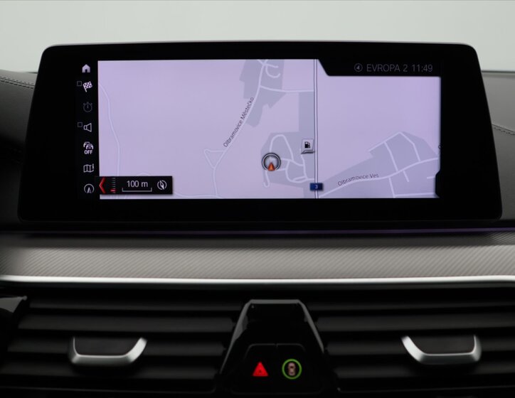 BMW M5 Sedan / Limuzína 4,4 l 441 kw