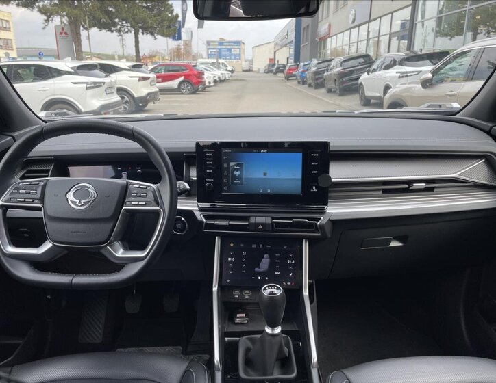 SsangYong Torres SUV / Terénní 1,5 l 120 kw