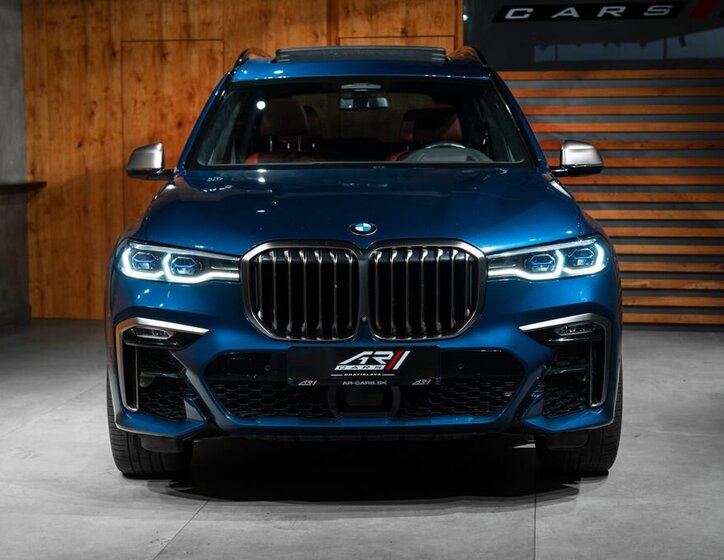 BMW X7 6