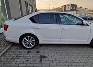 Škoda Octavia Sedan / Limuzína 2,0 l 110 kw