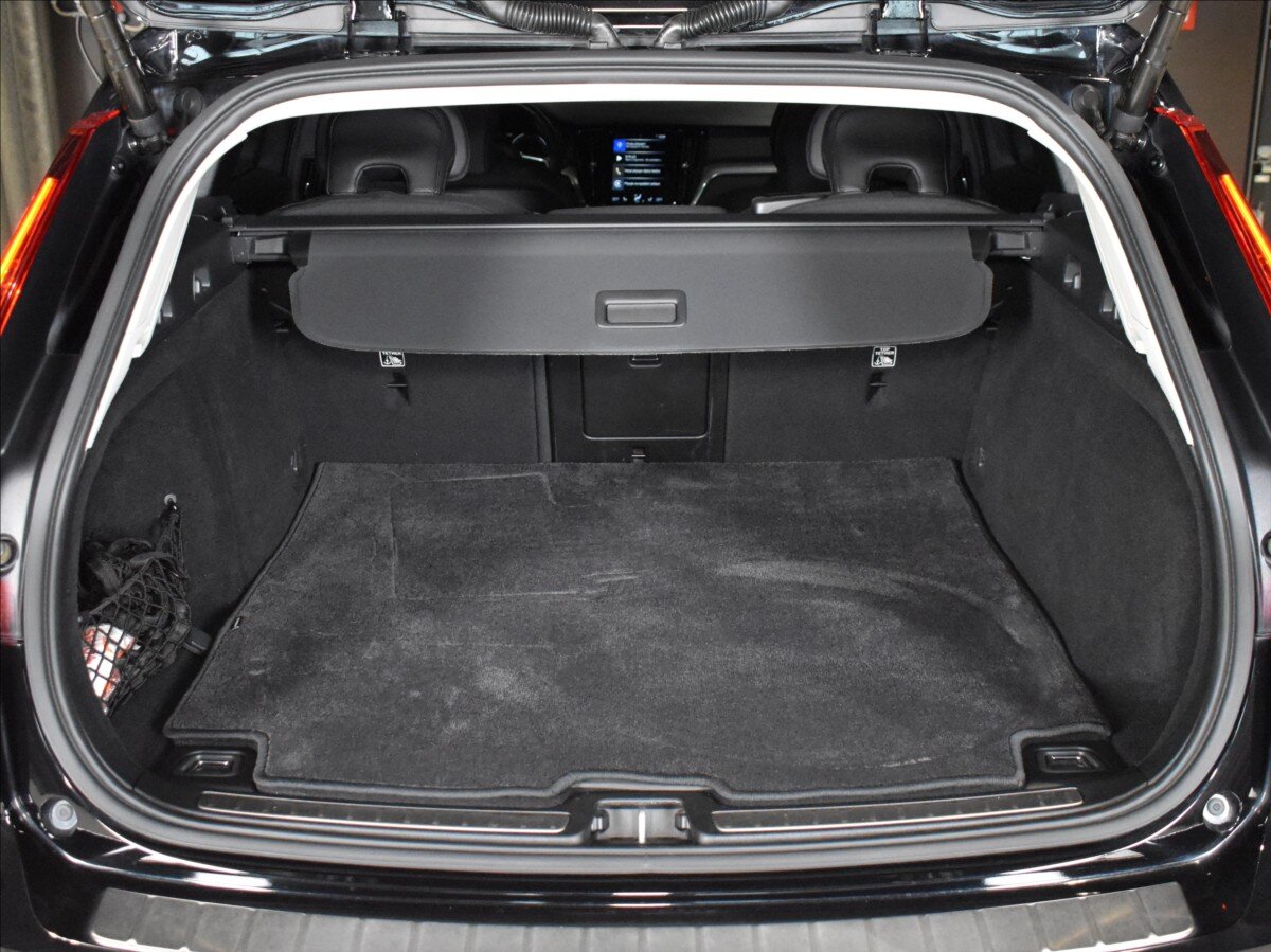 Volvo V60 Kombi 2,0 l 147 kw