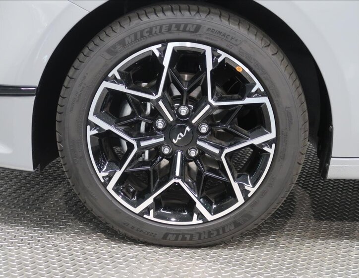 KIA Ceed Hatchback 1,5 l 103 kw