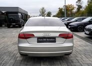 Audi A8 5