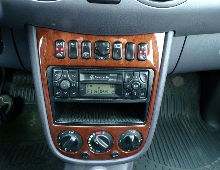 Mercedes-Benz Třídy A Kombi 1,6 l 75 kw