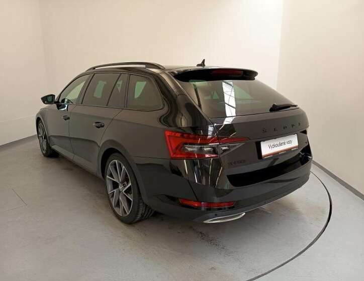 Škoda Superb Kombi 2,0 l 147 kw