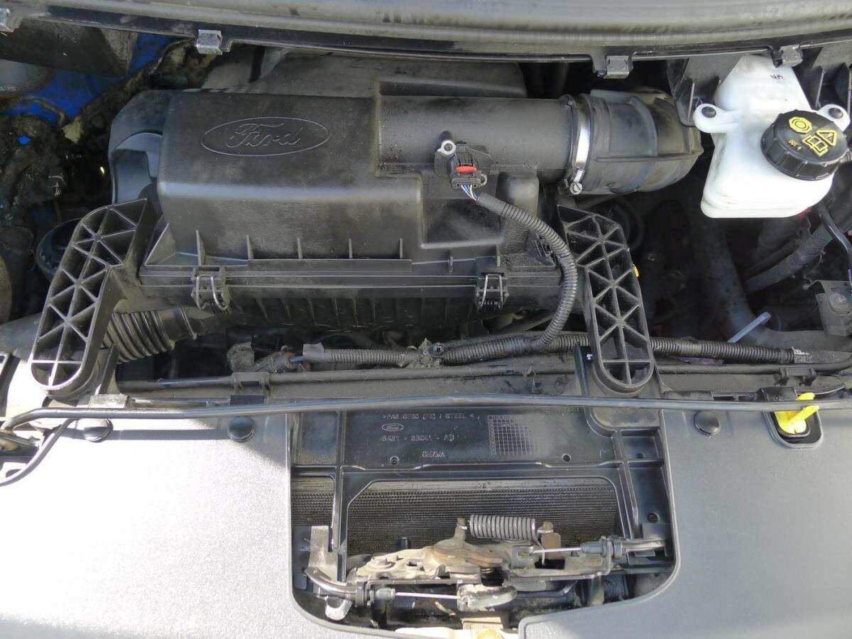 Ford Transit Custom Užitková 2,2 l 74 kw