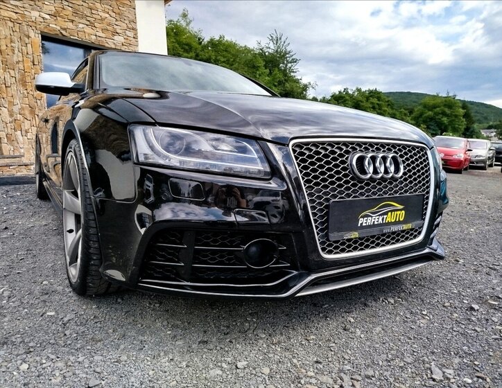 Audi RS 5 Kupé 4,2 l 331 kw