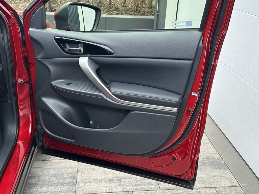 Mitsubishi Eclipse Cross Kombi 2,4 l 138 kw