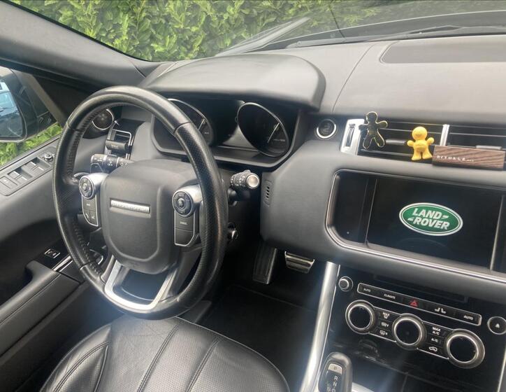 Land Rover Range Rover Sport 13