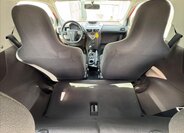 Toyota iQ Hatchback 998,0 50 kw