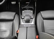 Mercedes-Benz CLA Kombi 2,0 l 321 kw