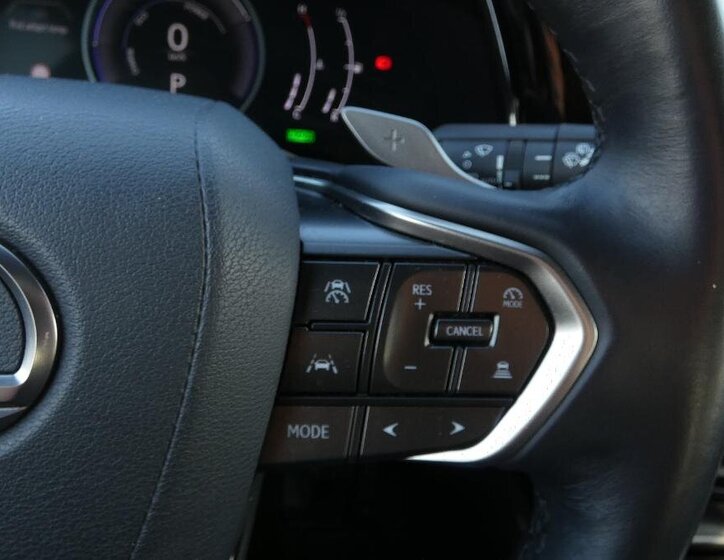 Lexus RX 350h SUV / Terénní 2,5 l 140 kw