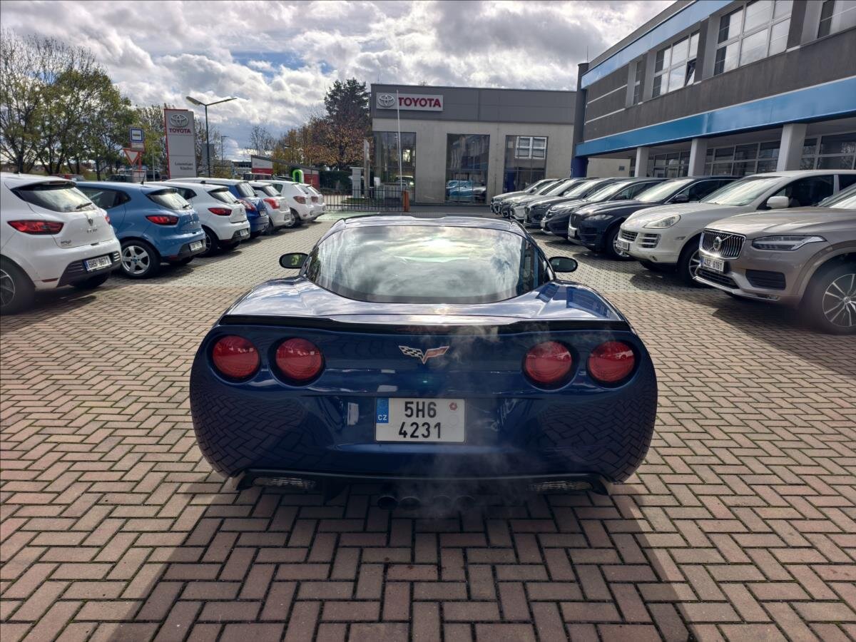 Chevrolet Corvette Kupé 6,0 l 298 kw