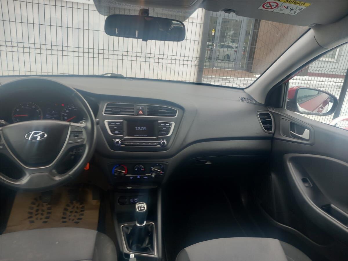 Hyundai i20 Hatchback 1,2 l 55 kw