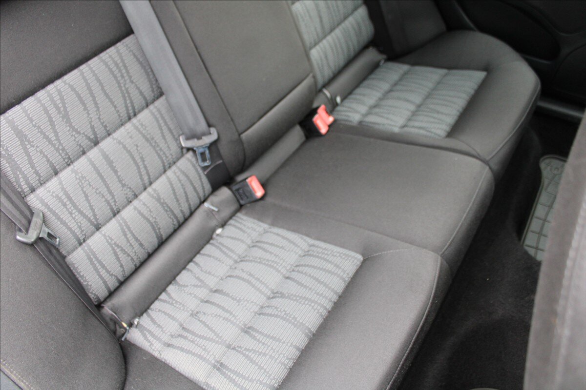 Škoda Octavia Kombi 1,6 l 77 kw