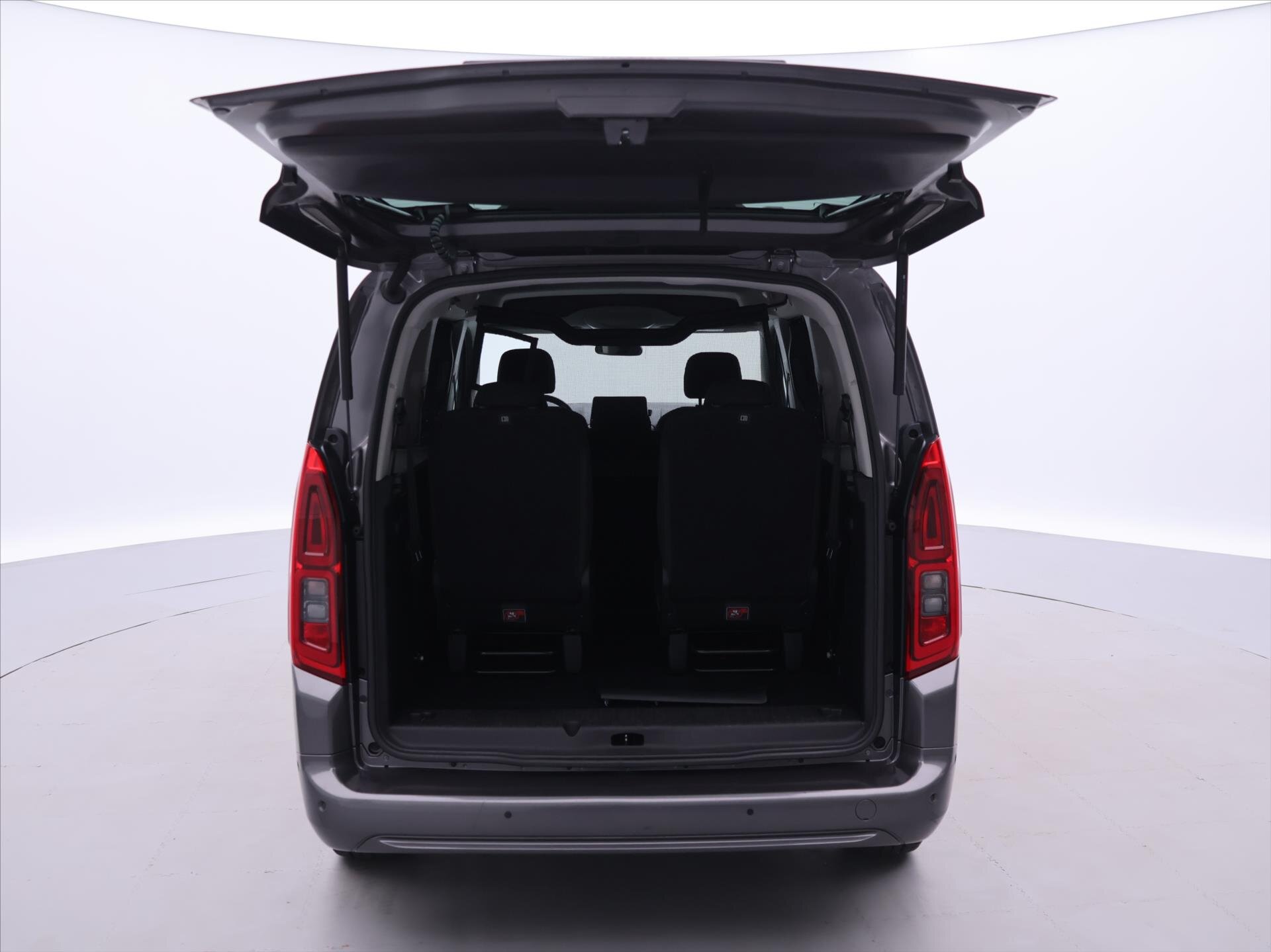 Toyota ProAce City Verso MPV 1,2 l 96 kw