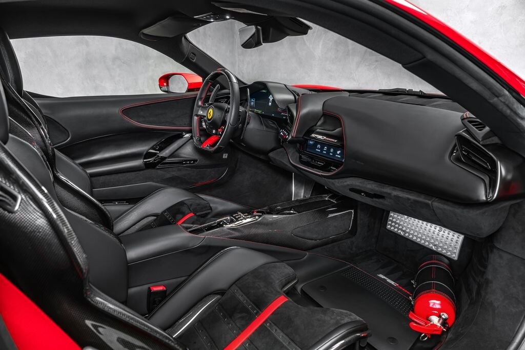 Ferrari SF90 Kupé 4,0 l 574 kw