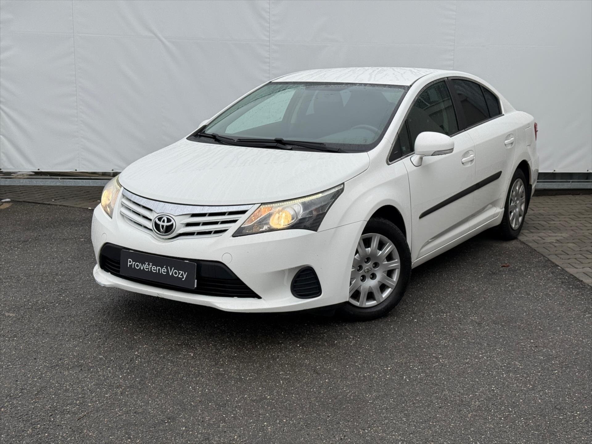 Toyota Avensis Sedan 1,6 l 97 kw