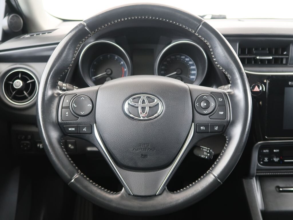 Toyota Auris Kombi 1,6 l 97 kw