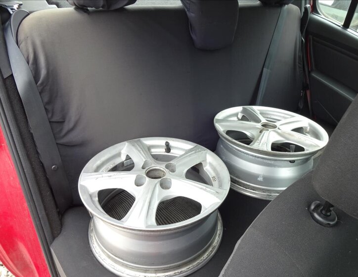 Dacia Sandero Hatchback 1,4 l 55 kw