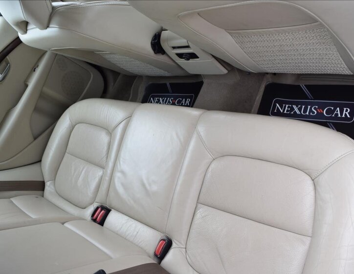 Volvo XC70 Kombi 2,4 l 120 kw