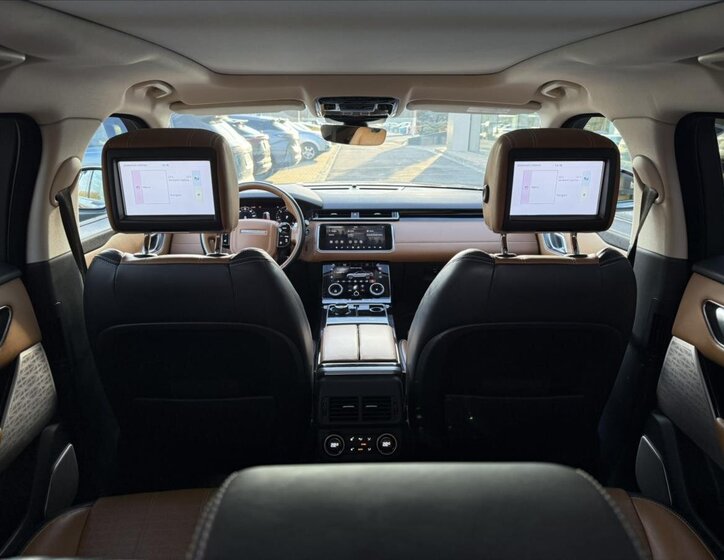 Land Rover Range Rover Velar 29