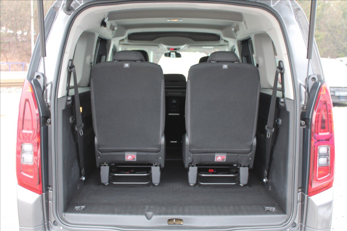 Opel Combo MPV 1,2 l 81 kw