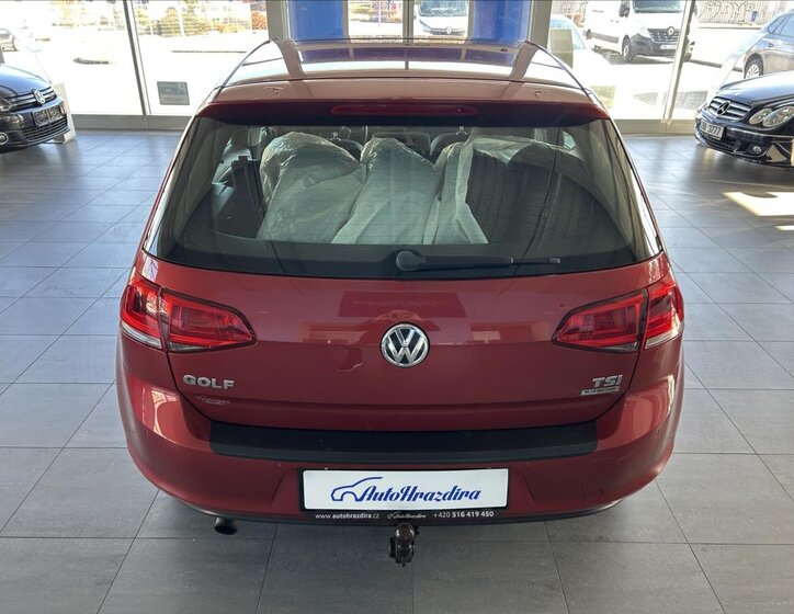 Volkswagen Golf Hatchback 1,2 l 77 kw