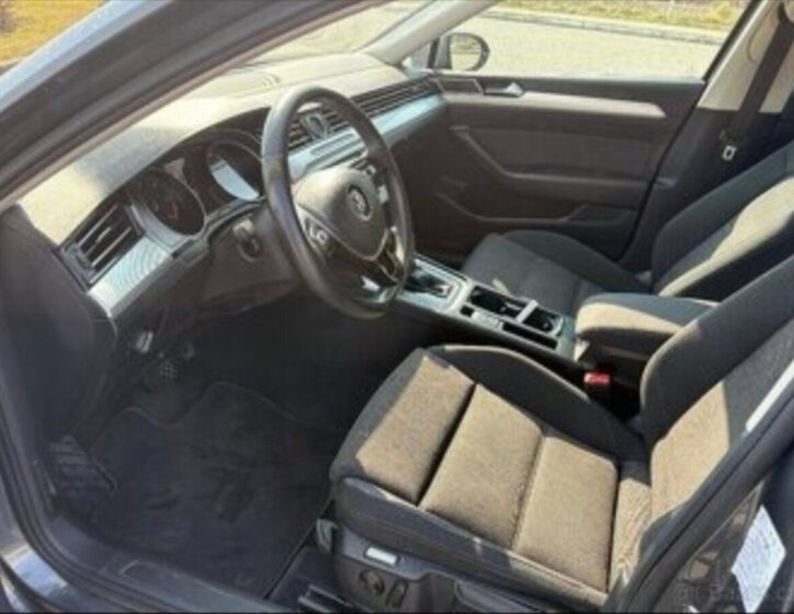 Volkswagen Passat Sedan / Limuzína 0,0 110 kw