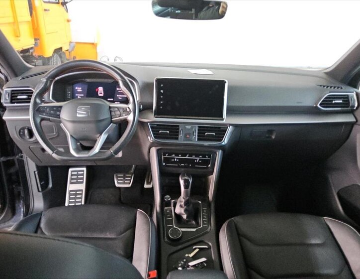 Seat Tarraco SUV / Terénní 2,0 l 147 kw