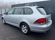 Volkswagen Golf Kombi 1,6 l 77 kw