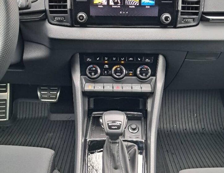 Škoda Karoq SUV / Terénní 2,0 l 110 kw