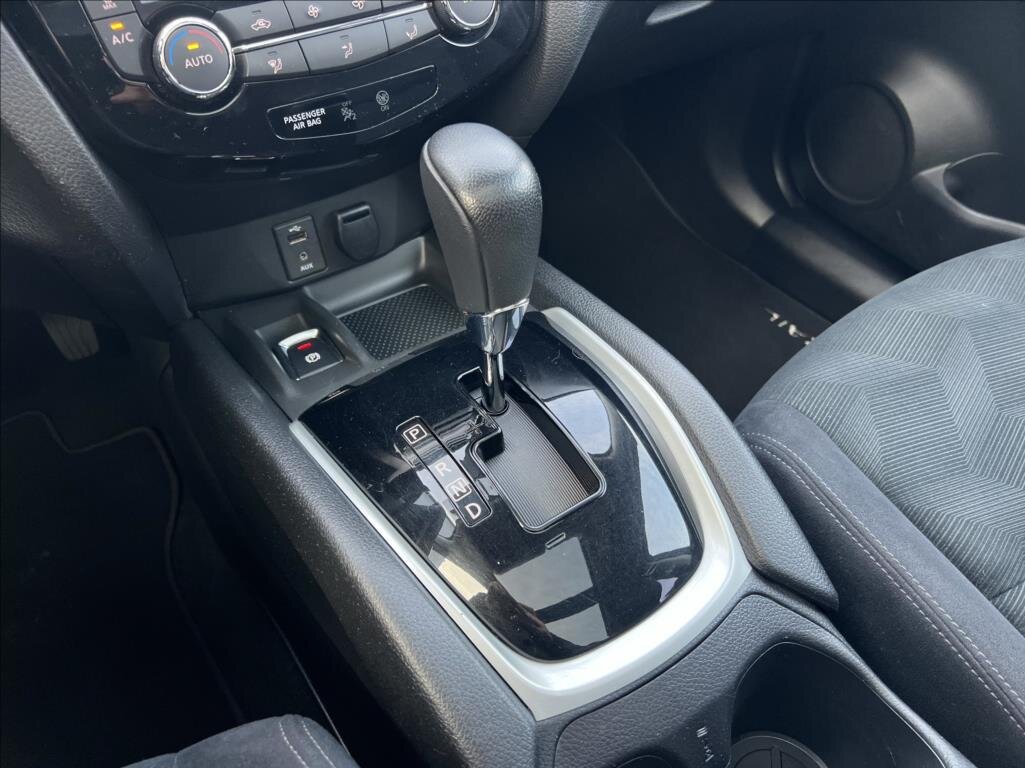 Nissan X-Trail SUV / Terénní 1,6 l 96 kw