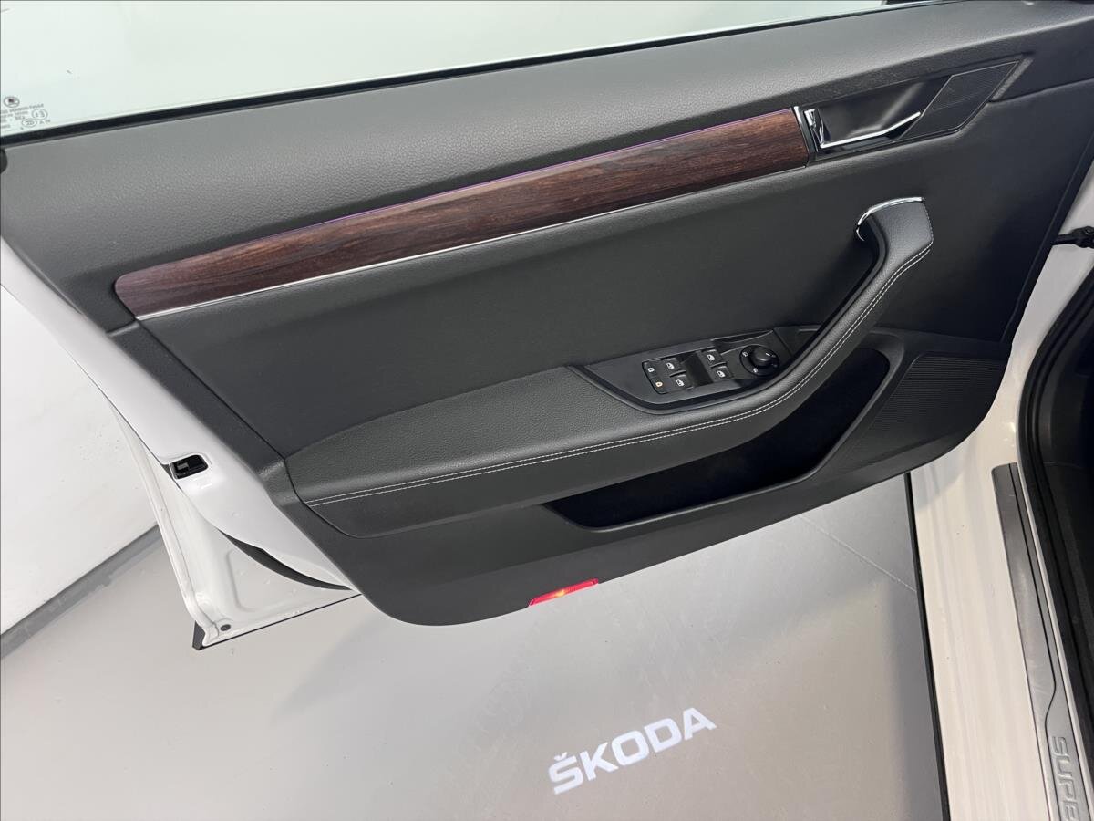 Škoda Superb Kombi 2,0 l 147 kw
