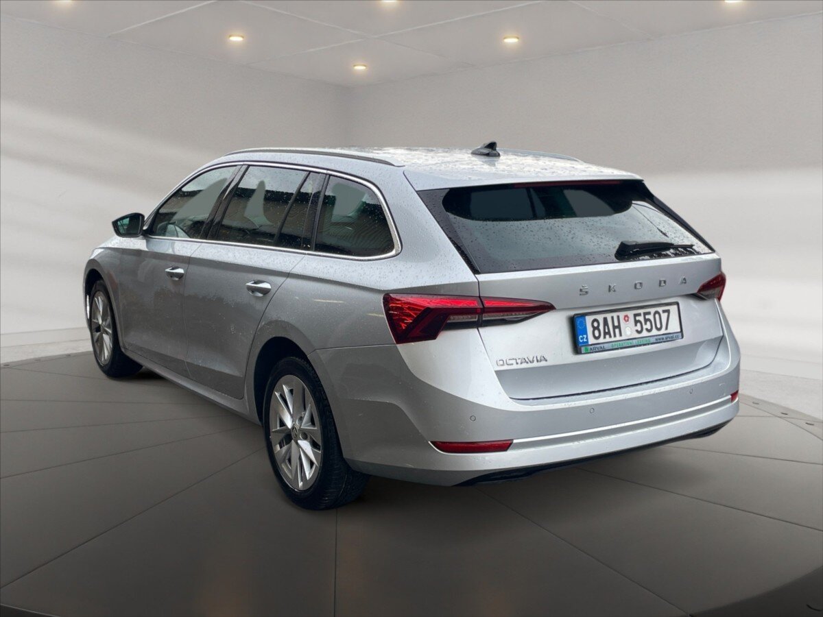 Škoda Octavia Kombi 2,0 l 85 kw
