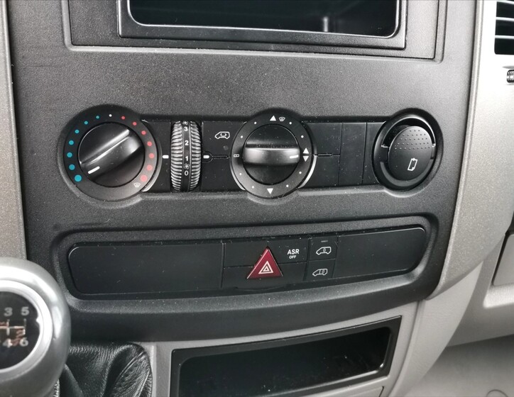 Mercedes-Benz Sprinter 10