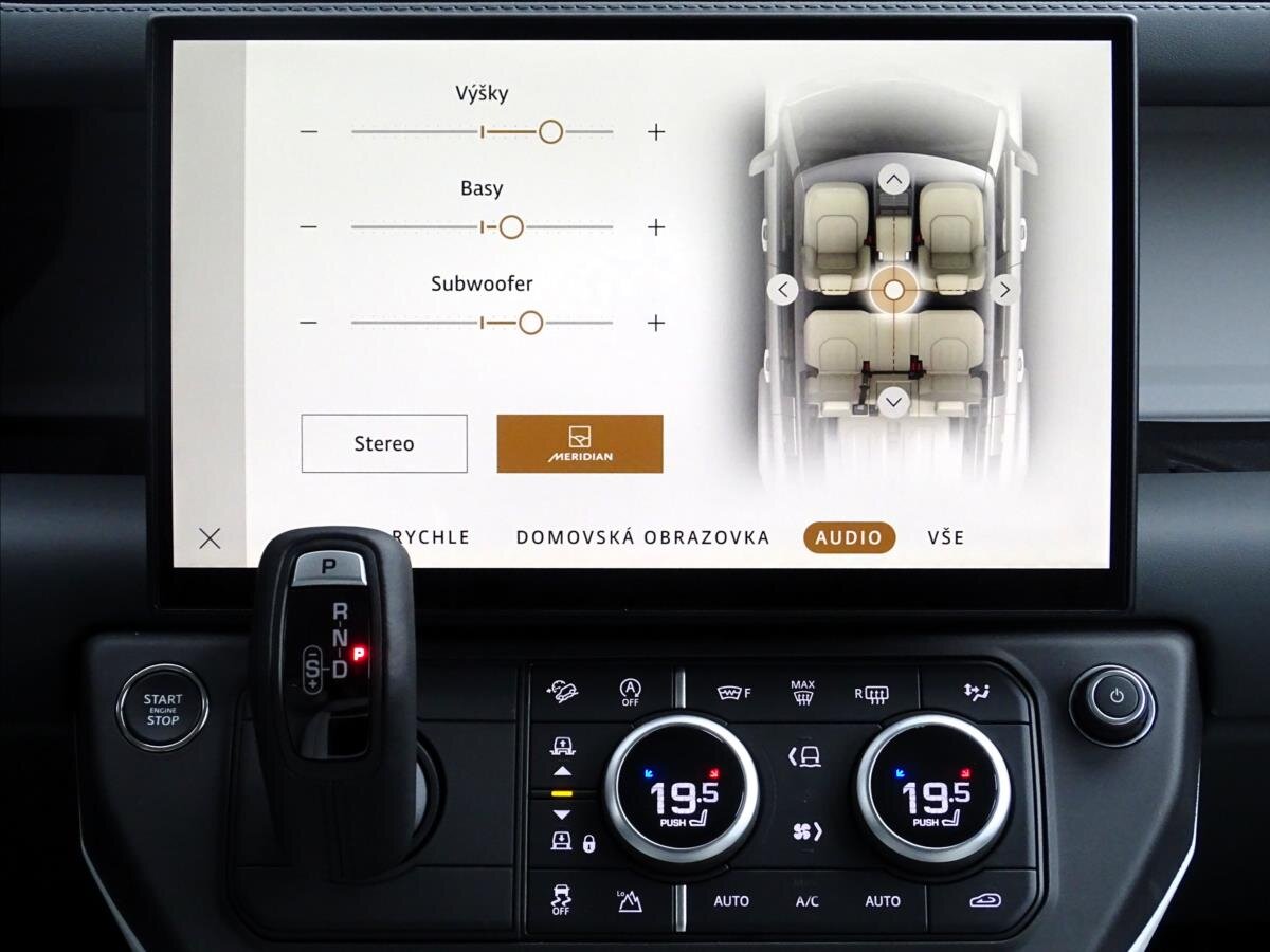Land Rover Defender SUV / Terénní 5,0 l 313 kw