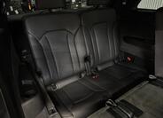Audi Q7 43