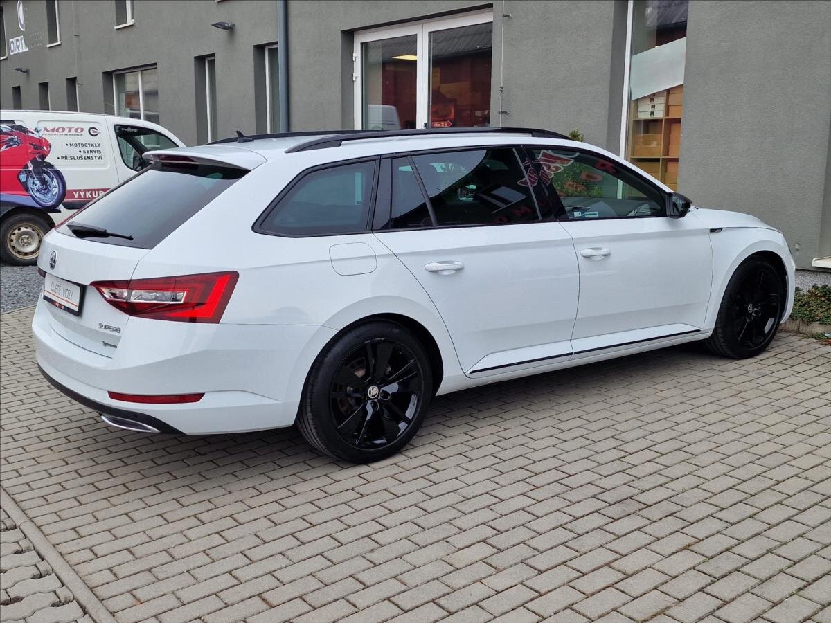 Škoda Superb Kombi 2,0 l 110 kw