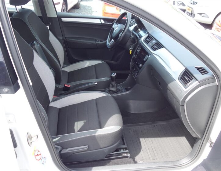 Škoda Rapid Hatchback 1,4 l 66 kw