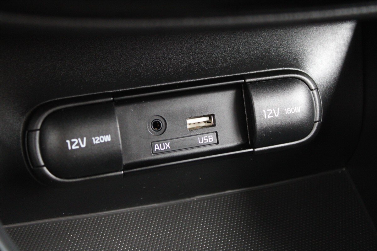 KIA Soul Hatchback 1,6 l 97 kw