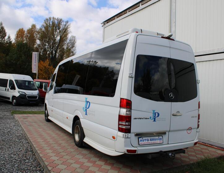 Mercedes-Benz Ostatní 5