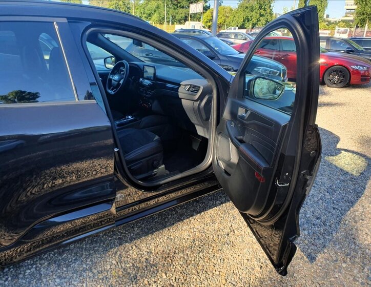 Ford Kuga SUV 2,5 l 112 kw