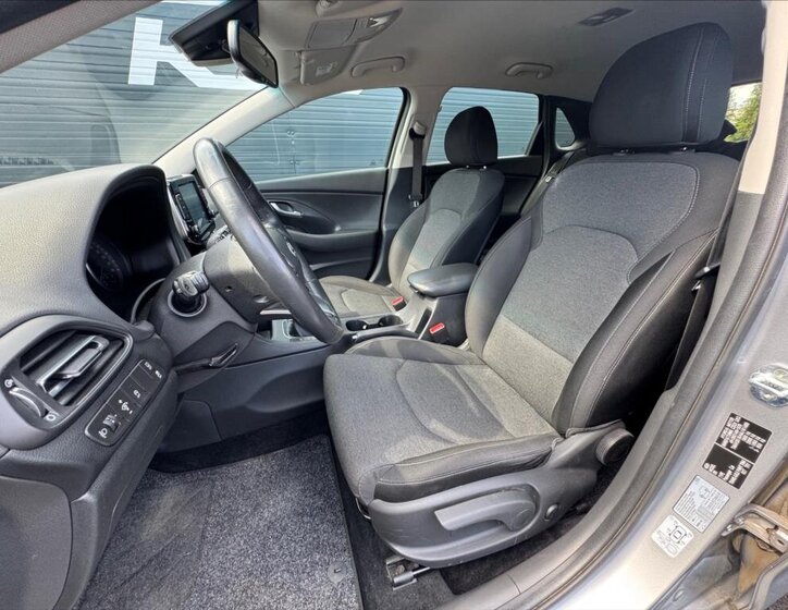 Hyundai i30 Hatchback 998,0 88 kw